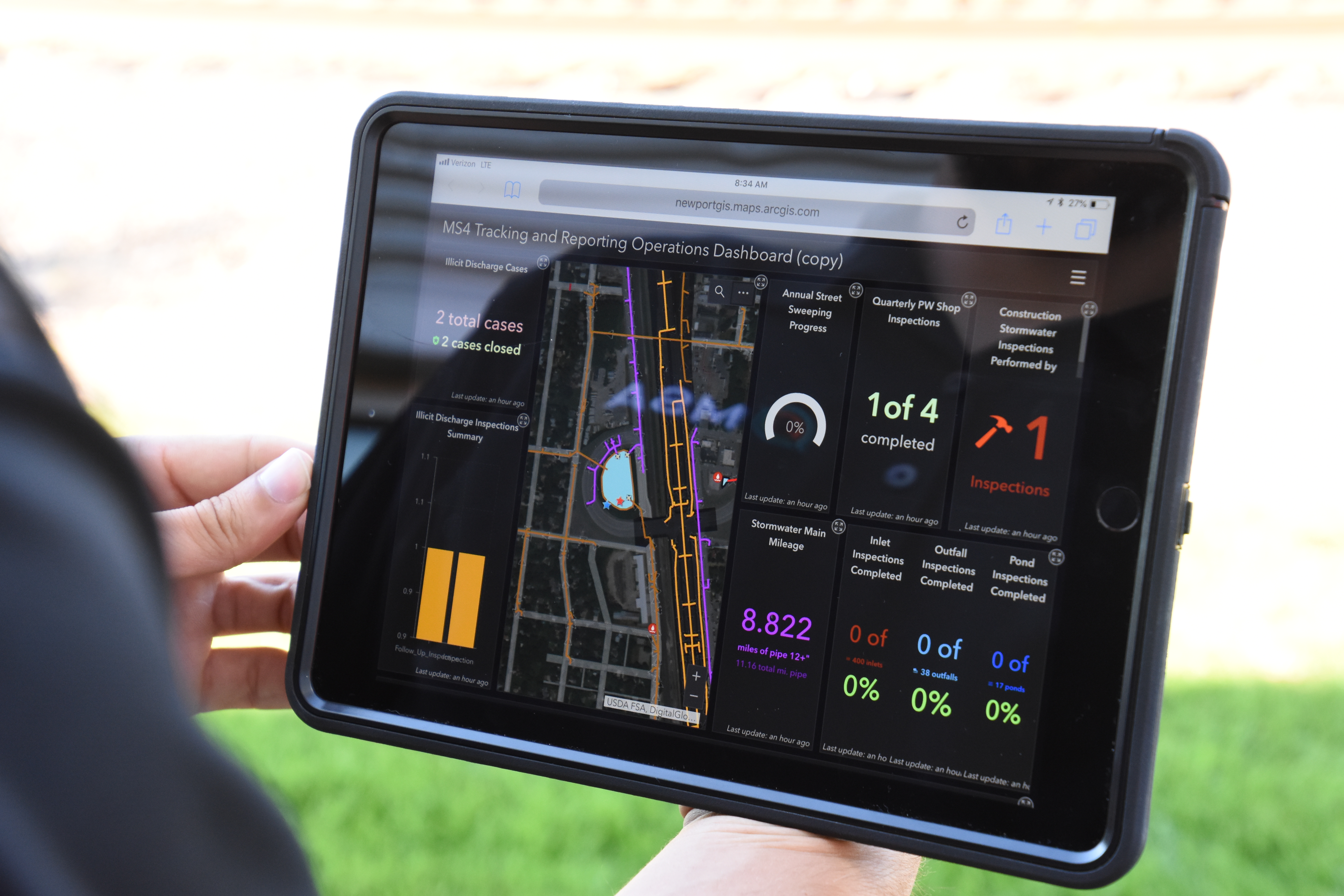 Operations Dashboard applications can provide public works directors with real-time data reports on all pertinent requirements of MS4 compliance.