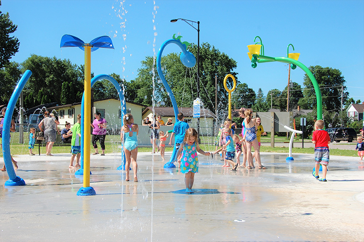 Splash Pad Features & Options