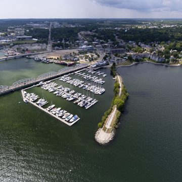 Sturgeon Bay_Wisconsin_Harbor Bay Marina