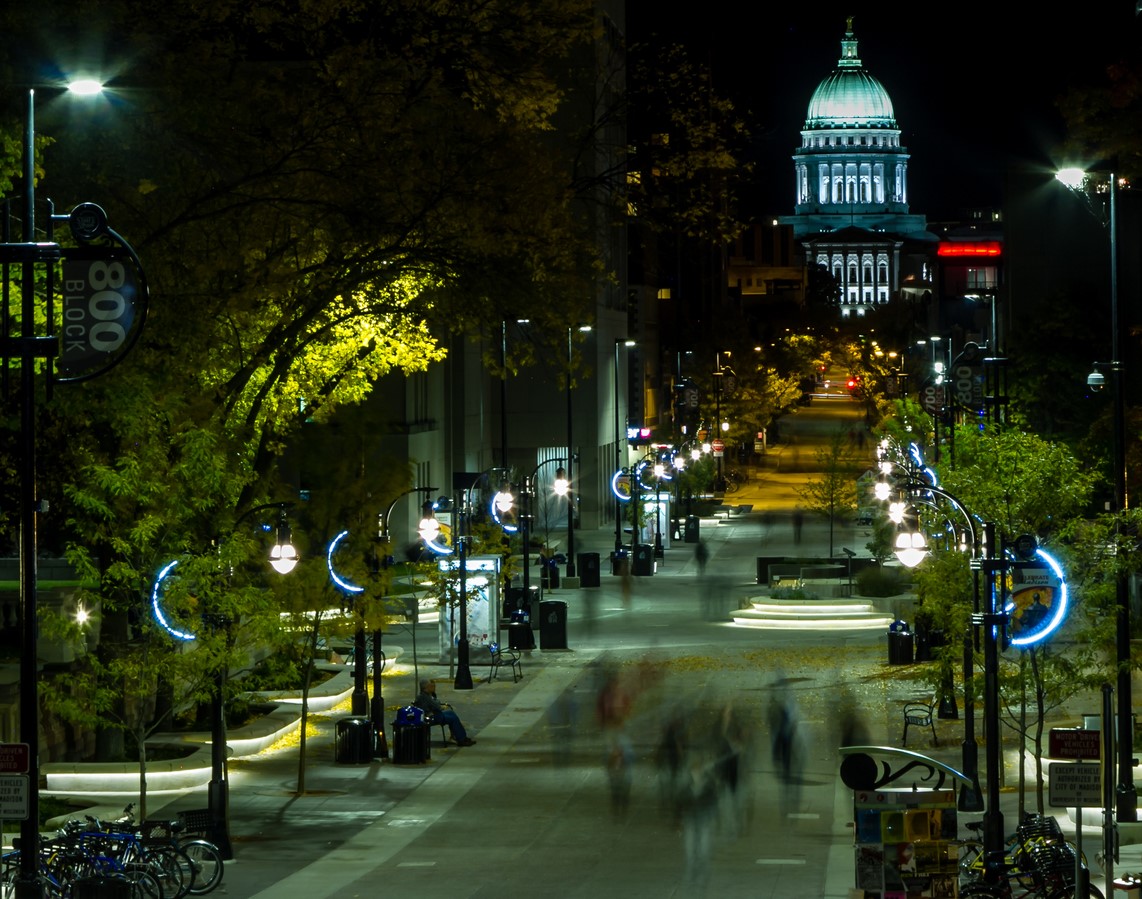 Madison, Wisconsin_State Stree_Night