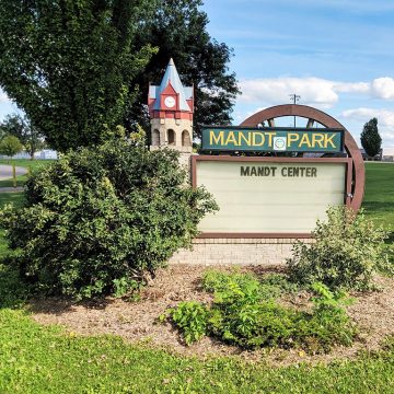 Mandt Park Entrance Sign